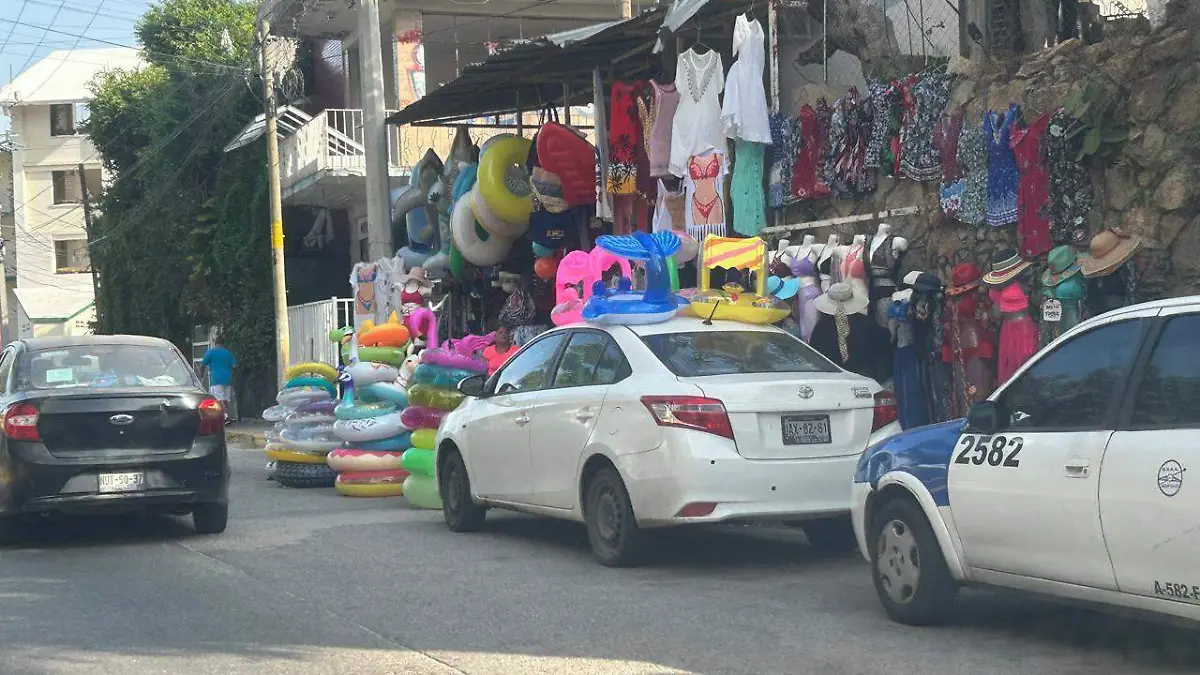 Tianguis en Caleta